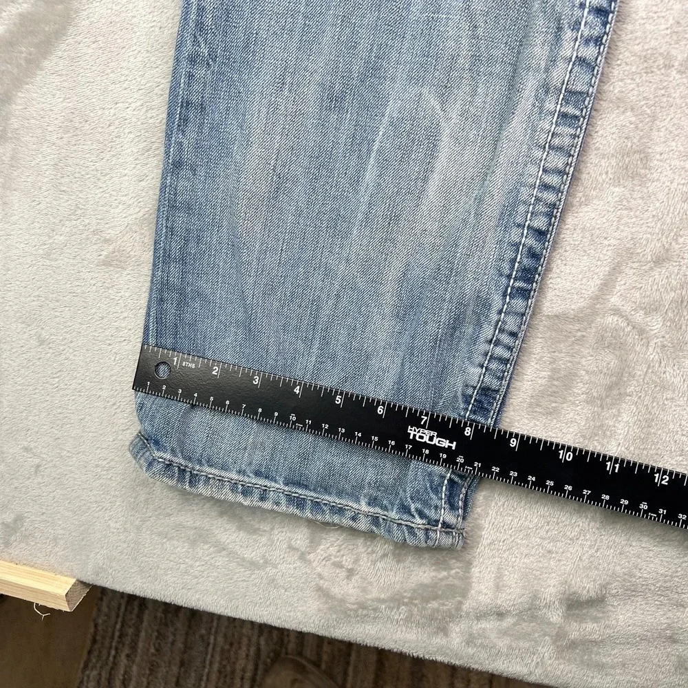 Buckle great clean